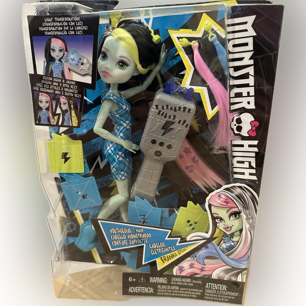 Nwt 2015  Frankie Stein Monster High Mattel